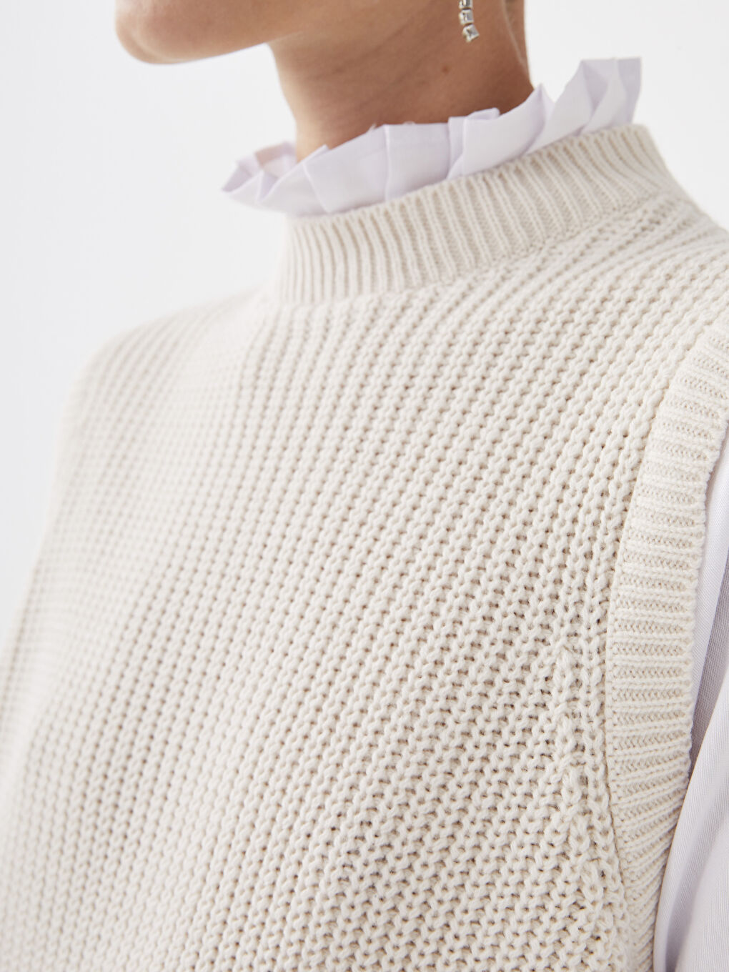 Bej Fırfır Yaka Düz Uzun Kollu Kadın Tunik-4