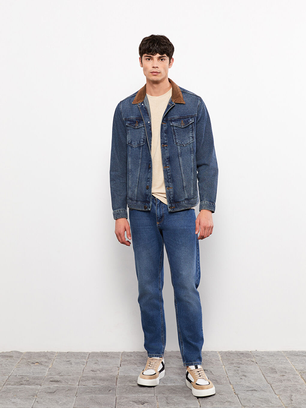 Standard Fit Men's Denim Jacket-2