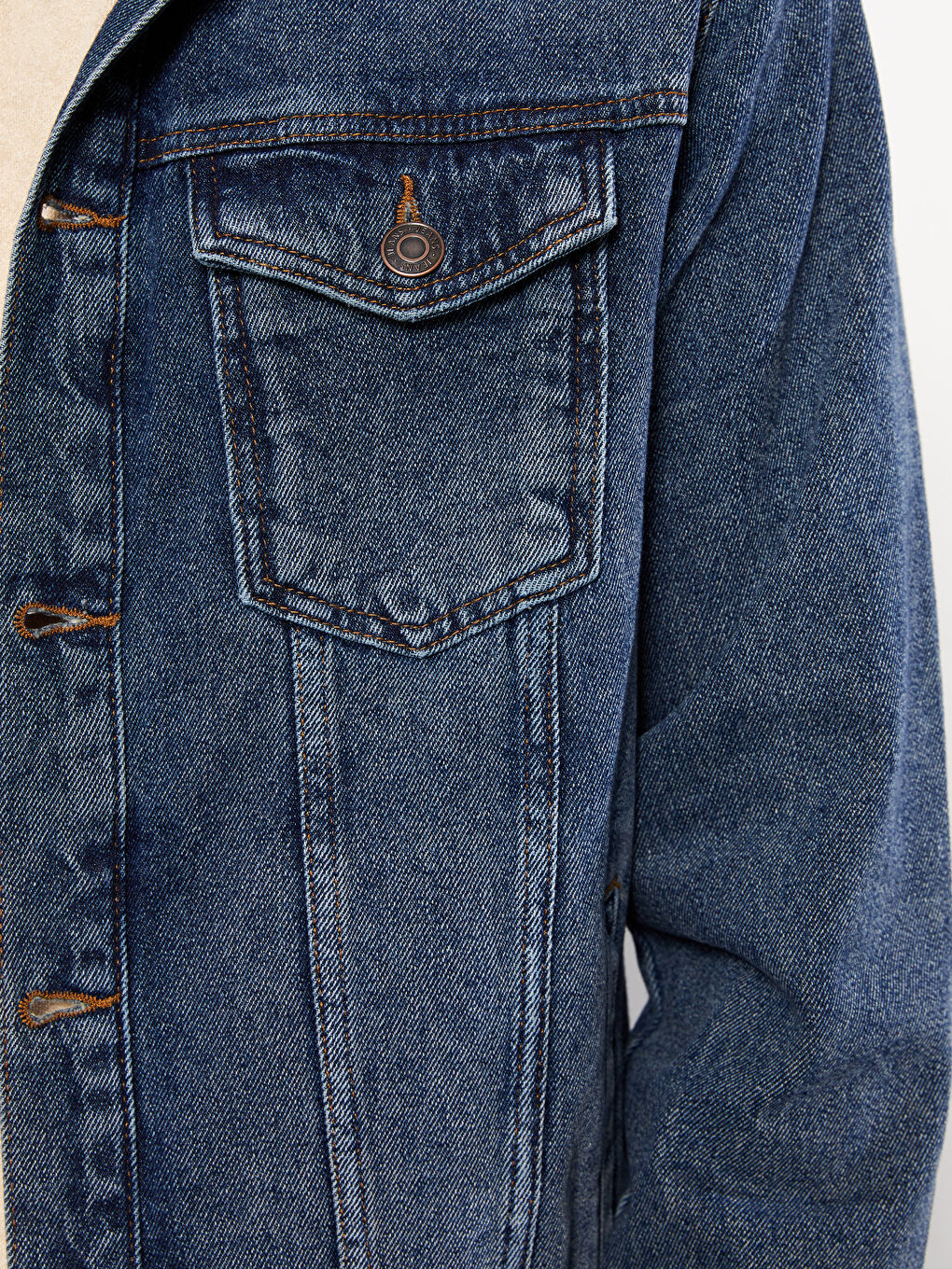Standard Fit Men's Denim Jacket-3