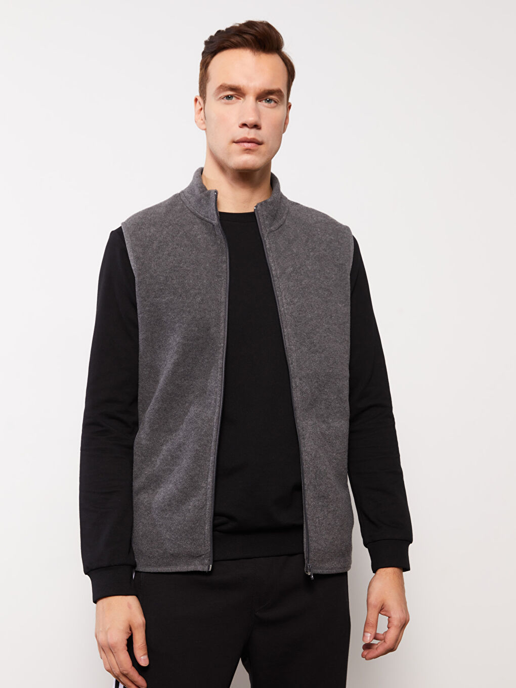 Gilet Polaire à Col Cheminée Coupe Décontractée pour Hommes-1