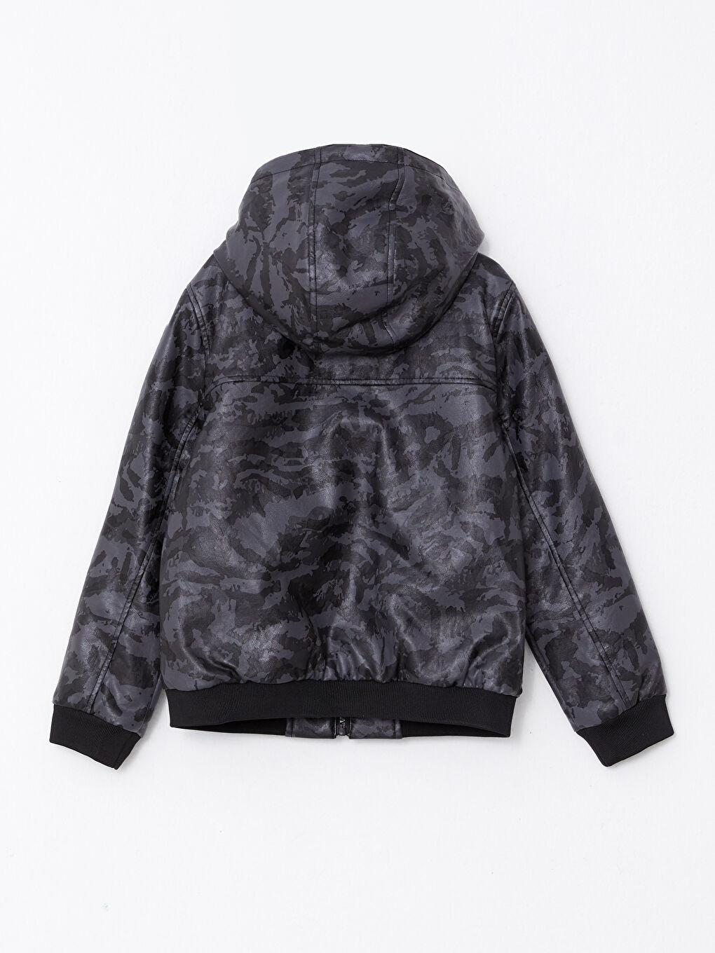 Siyah Kapüşonlu Baskılı Erkek Çocuk Deri Görünümlü Mont-1