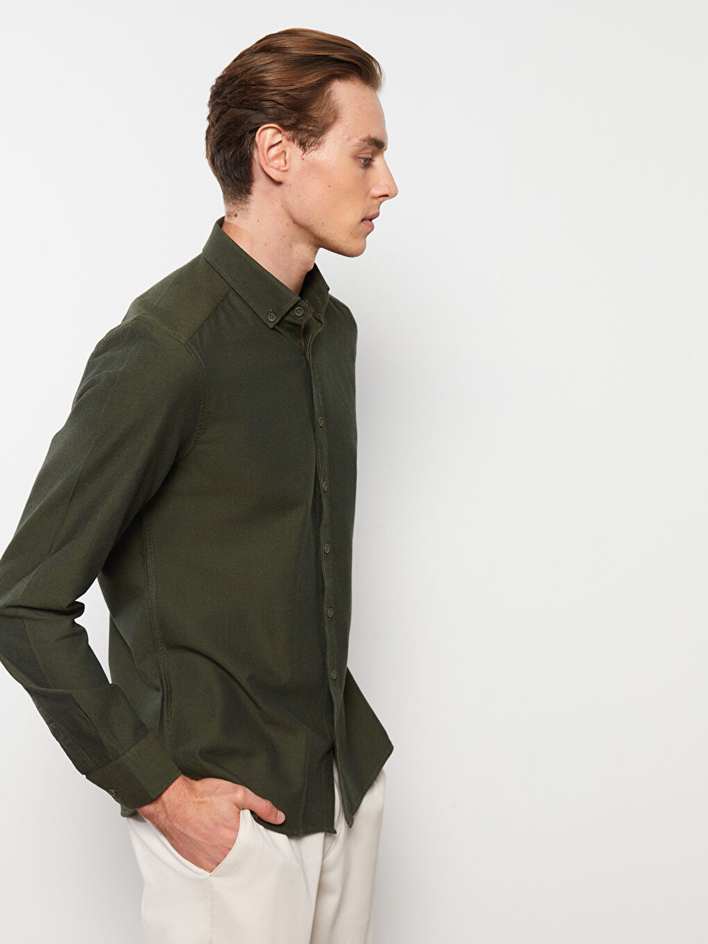 LCWAIKIKI Basic Haki Slim Fit Uzun Kollu Gabardin Erkek Gömlek