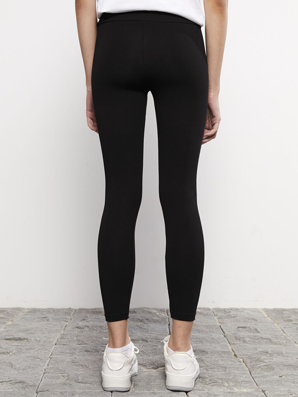 Women's Elasticated Waist Plain Leggings-3