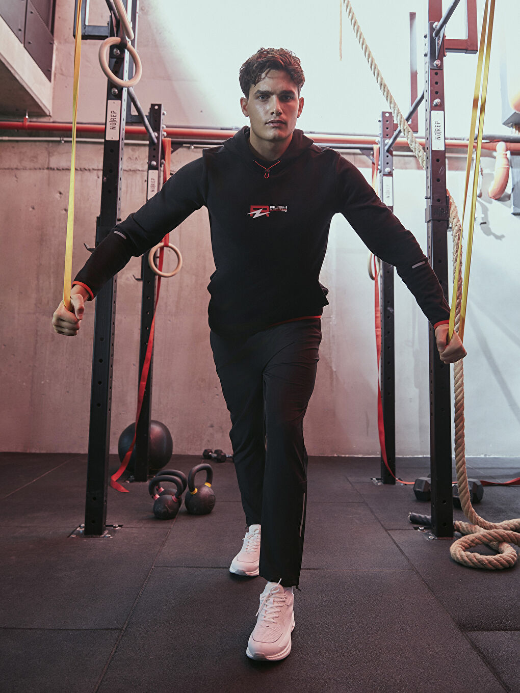 Siyah Standart Kalıp Erkek Spor Eşofman Altı