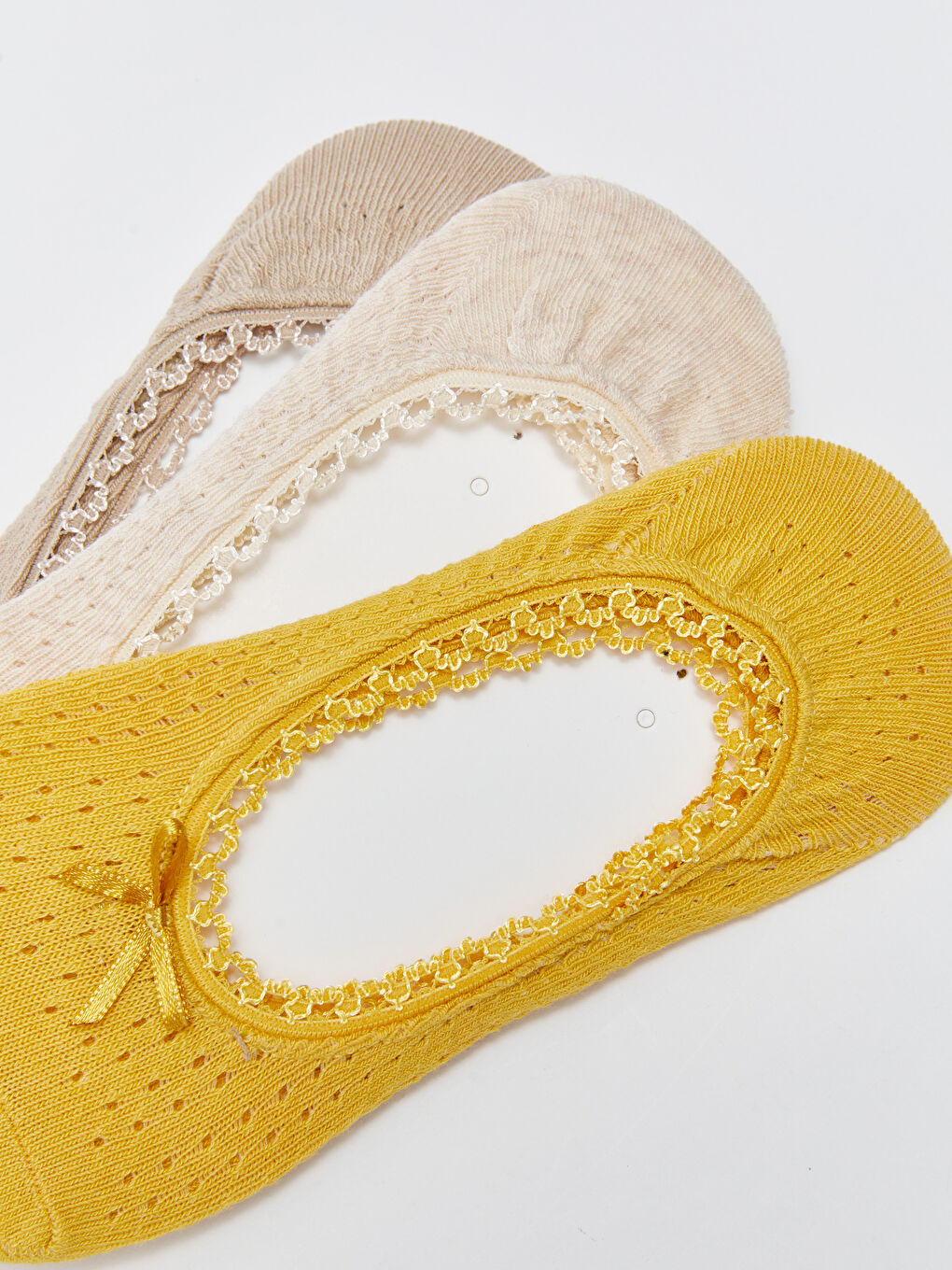 جوارب غير مرئية مطرزة للسيدات - ٣ قطع-2