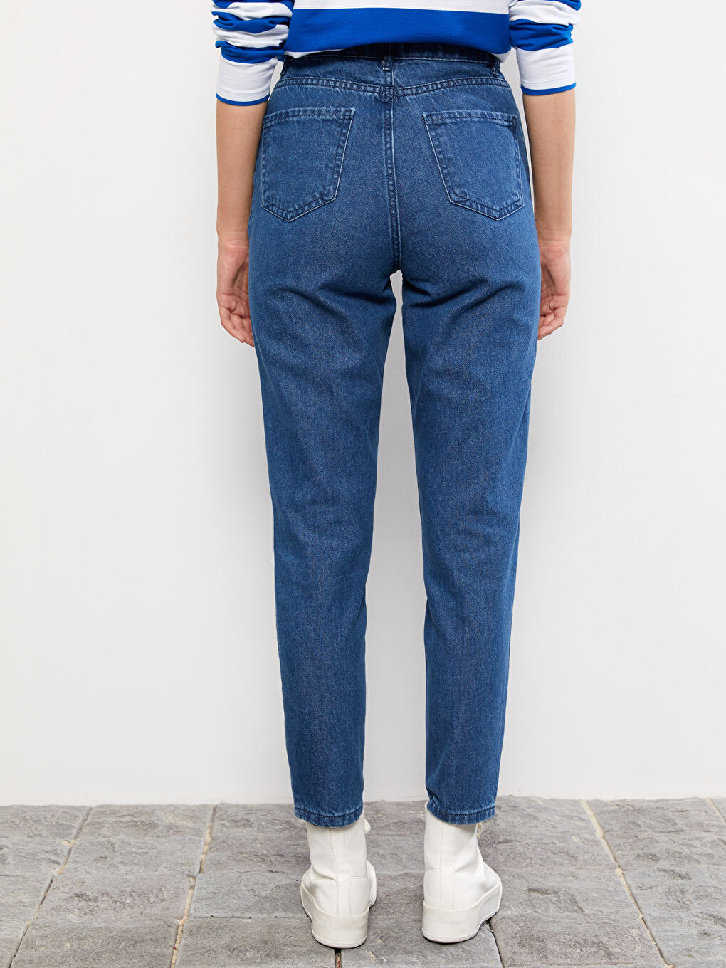 Women's High Waisted Mom Fit Regular Denim Trousers-4