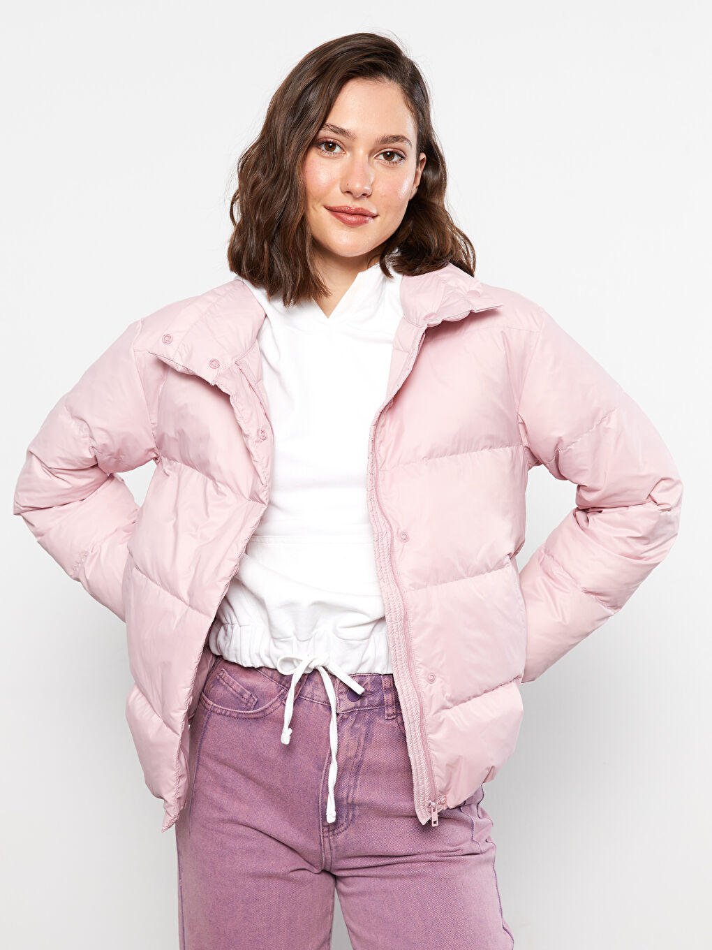 Pembe Dik Yaka Düz Uzun Kollu Kaz Tüyü Kadın Şişme Mont-1