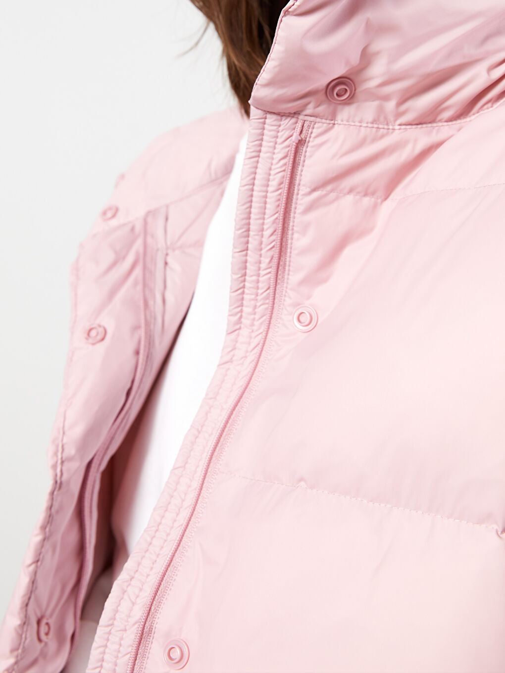 Pembe Dik Yaka Düz Uzun Kollu Kaz Tüyü Kadın Şişme Mont-3