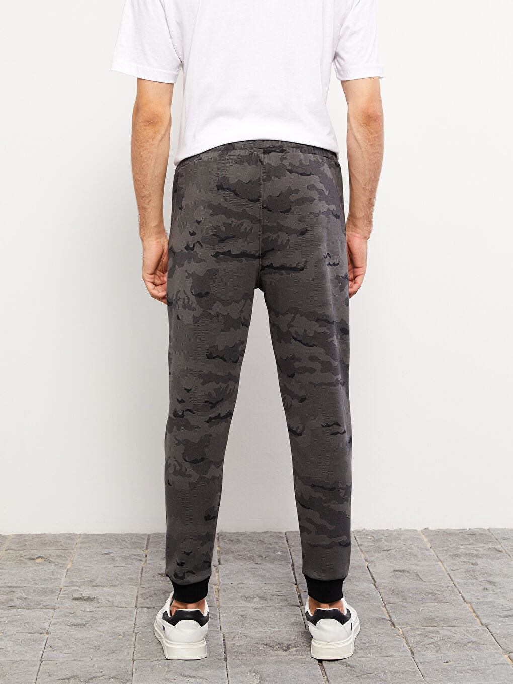 Тар пішім ерлерге арналған қалың джоггер спорттық шалбары-4