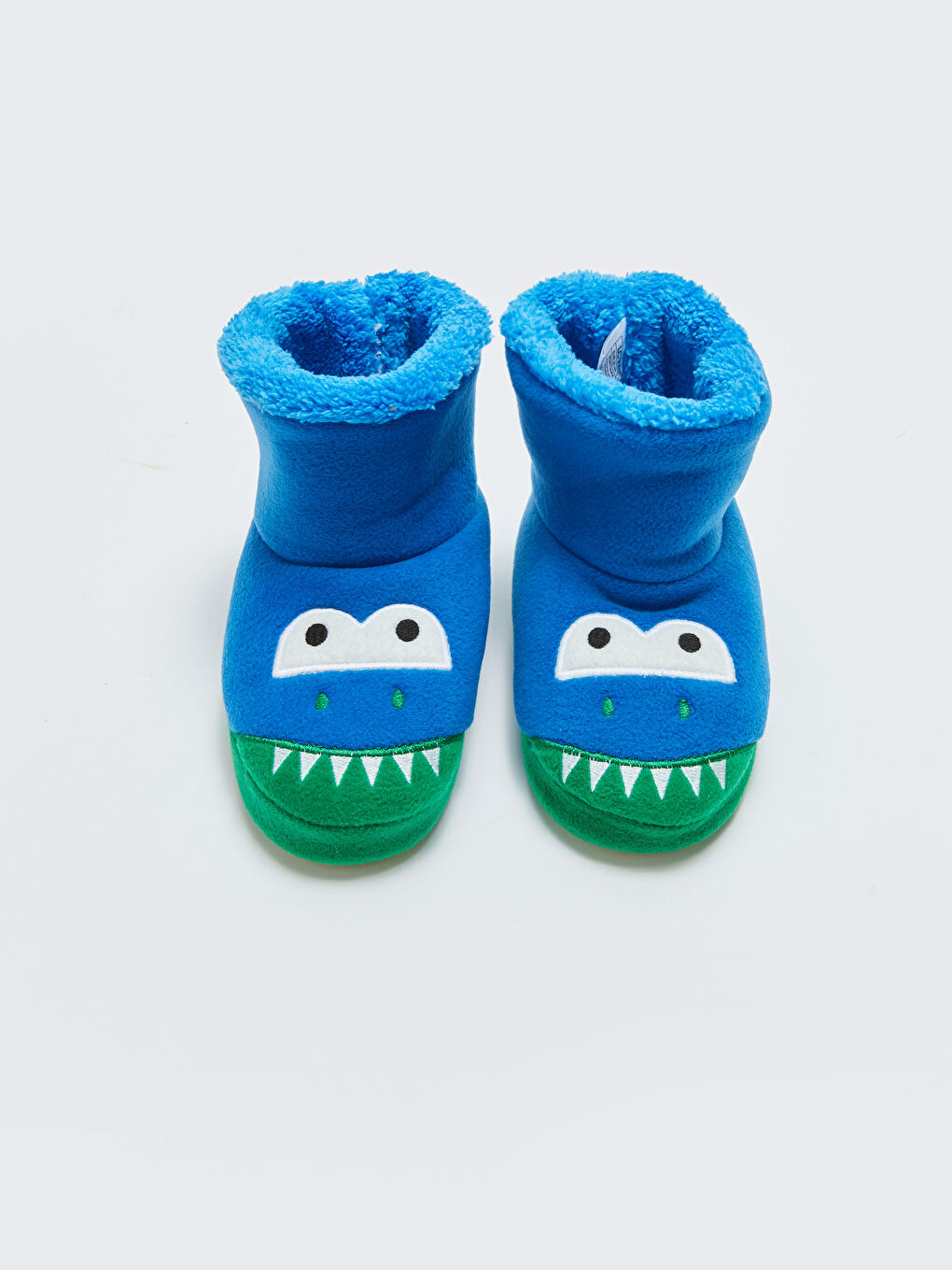 Mavi Nakışlı Erkek Çocuk Ev Botu-2