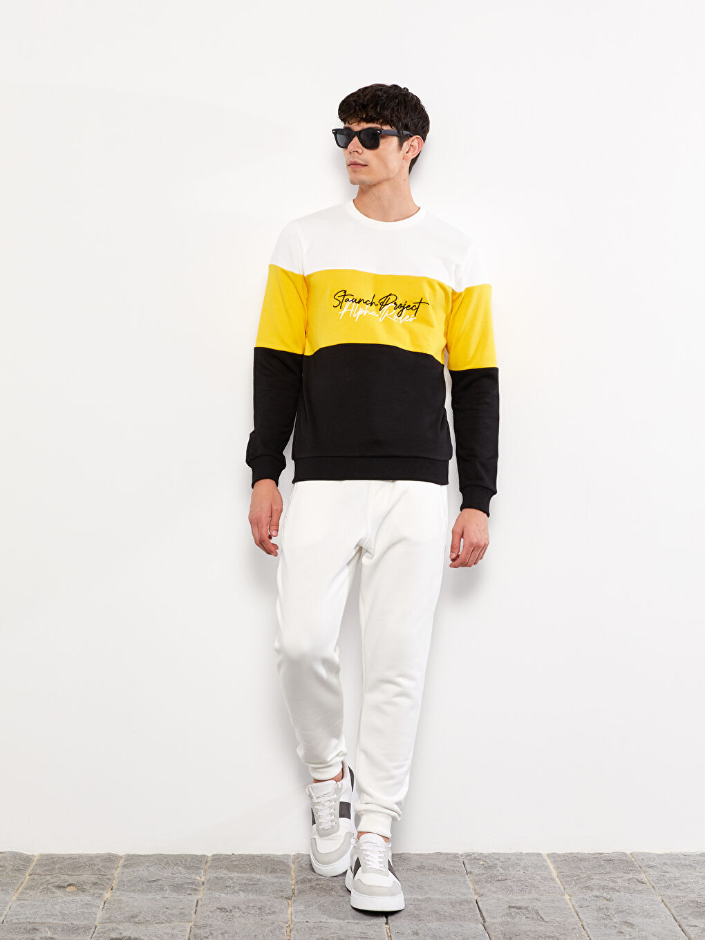 Siyah Bisiklet Yaka Uzun Kollu Renk Bloklu Erkek Sweatshirt