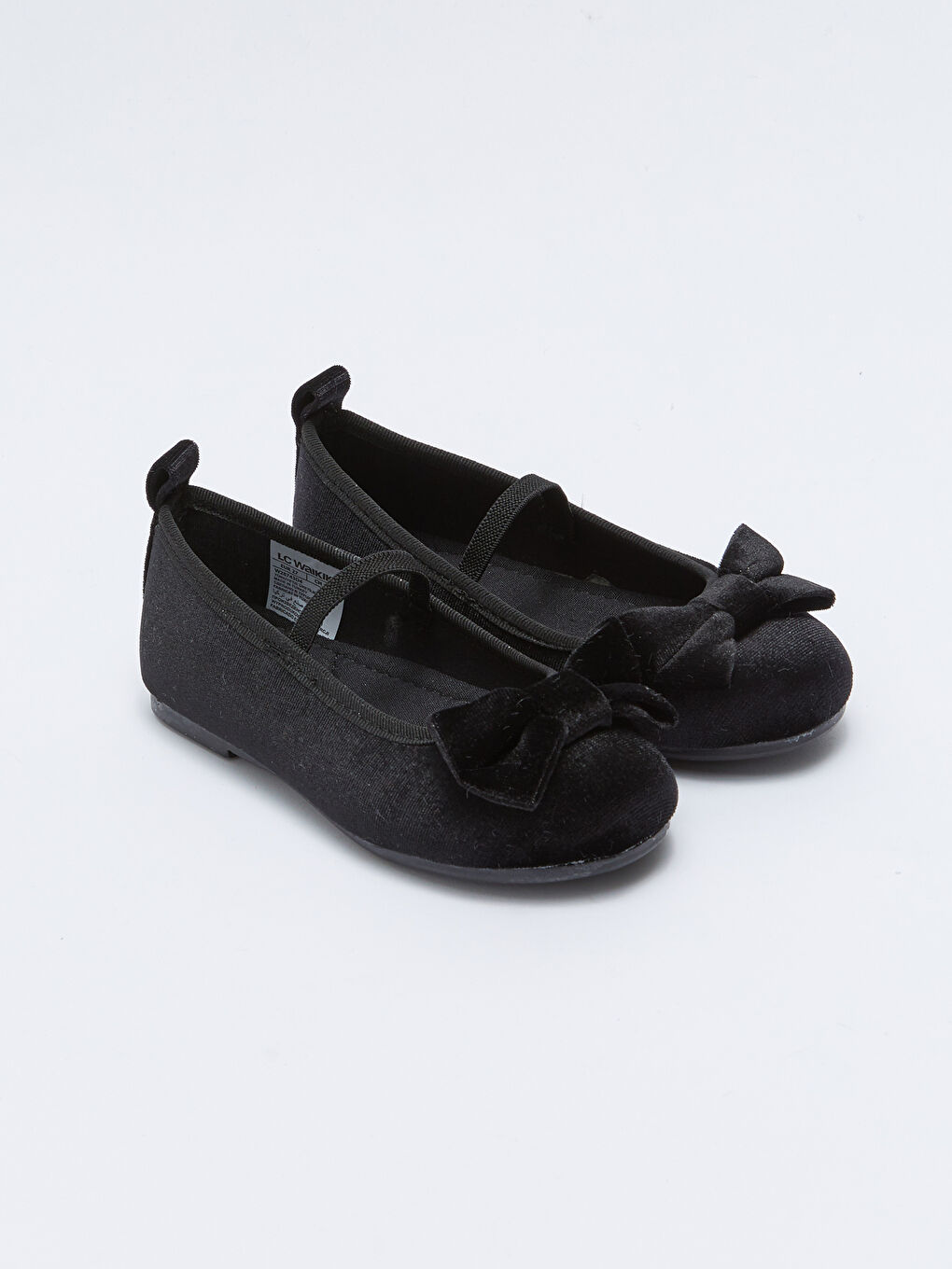 Siyah Fiyonk Detaylı Kız Çocuk Babet