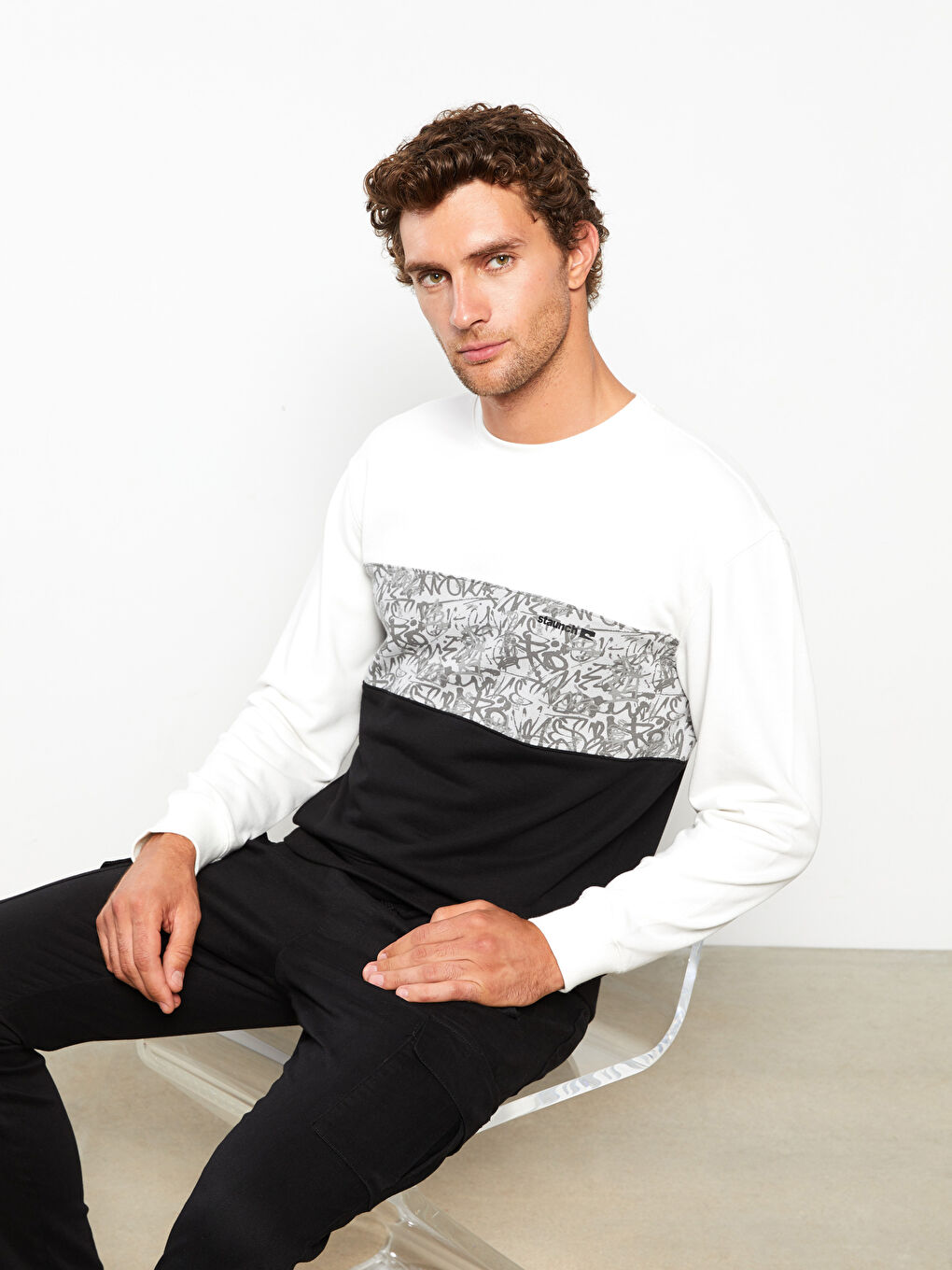 Siyah Bisiklet Yaka Uzun Kollu Renk Bloklu Erkek Sweatshirt