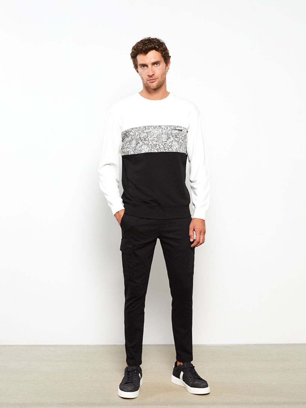 Siyah Bisiklet Yaka Uzun Kollu Renk Bloklu Erkek Sweatshirt-2