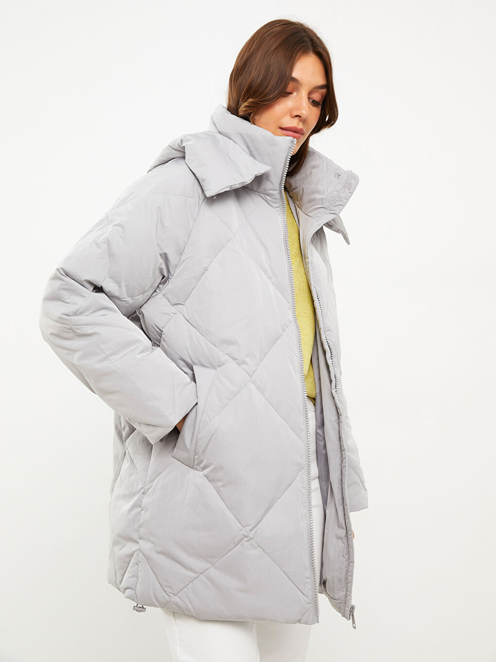 Hooded Quilted Women's Puffer Coat-2