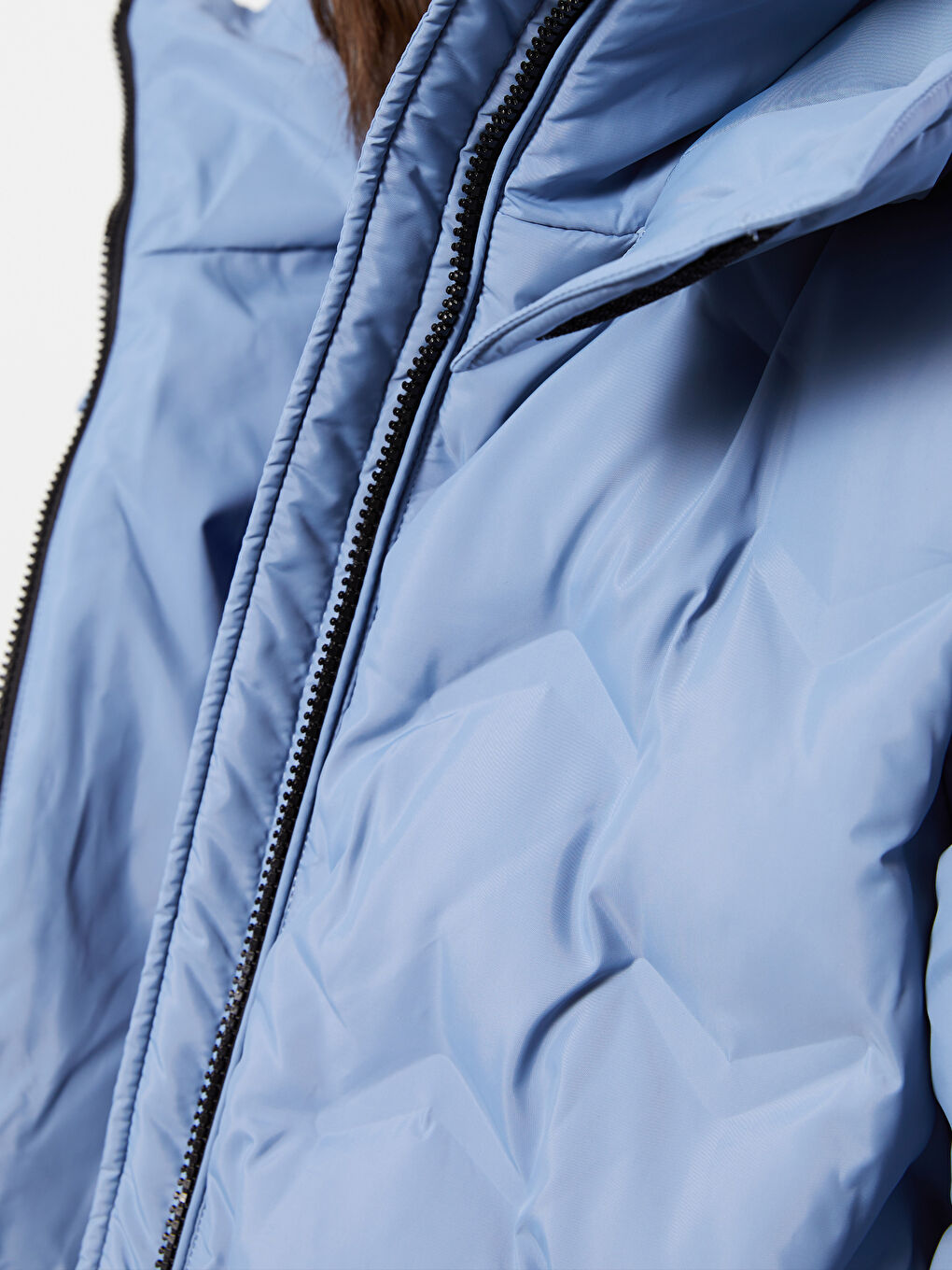 Mavi Kapüşonlu Kendinden Desenli Kadın Şişme Mont-3