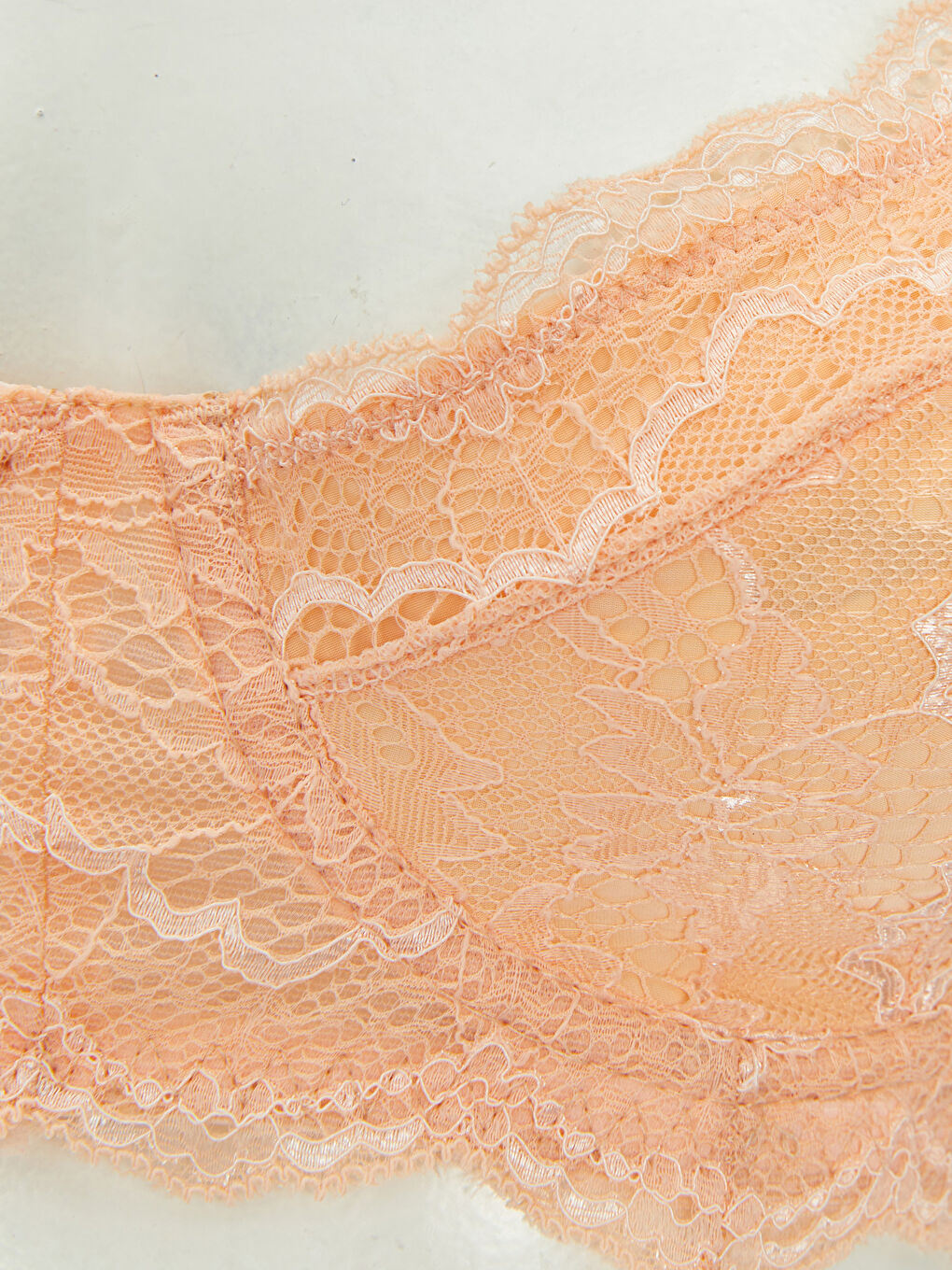 LCW DREAM Soutien-Gorge T-Shirt en Dentelle à Armatures Petite Non Rembourré -W28777Z8-G8X