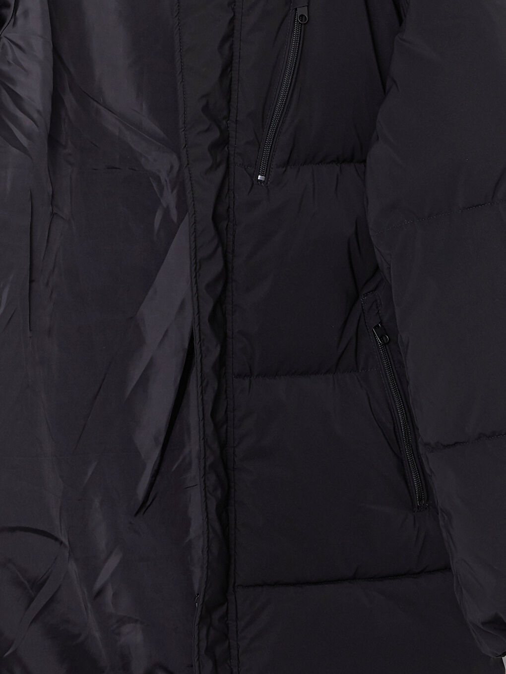 Siyah Standart Kalıp Kapüşonlu Kalın Erkek Mont-7