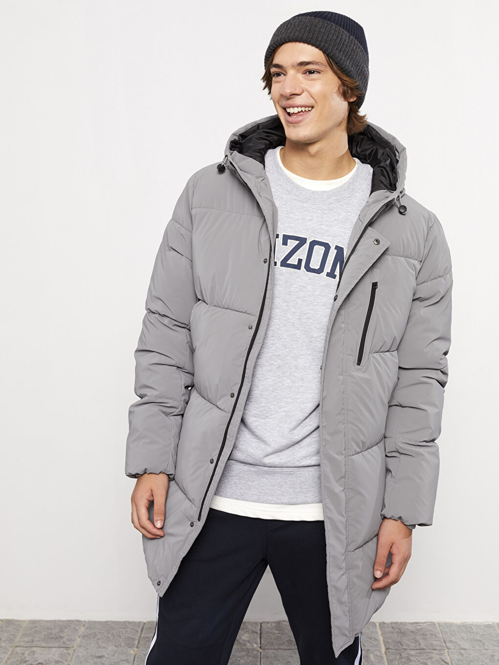 Мужское Толстое Пальто с Капюшоном Стандартного Кроя-1