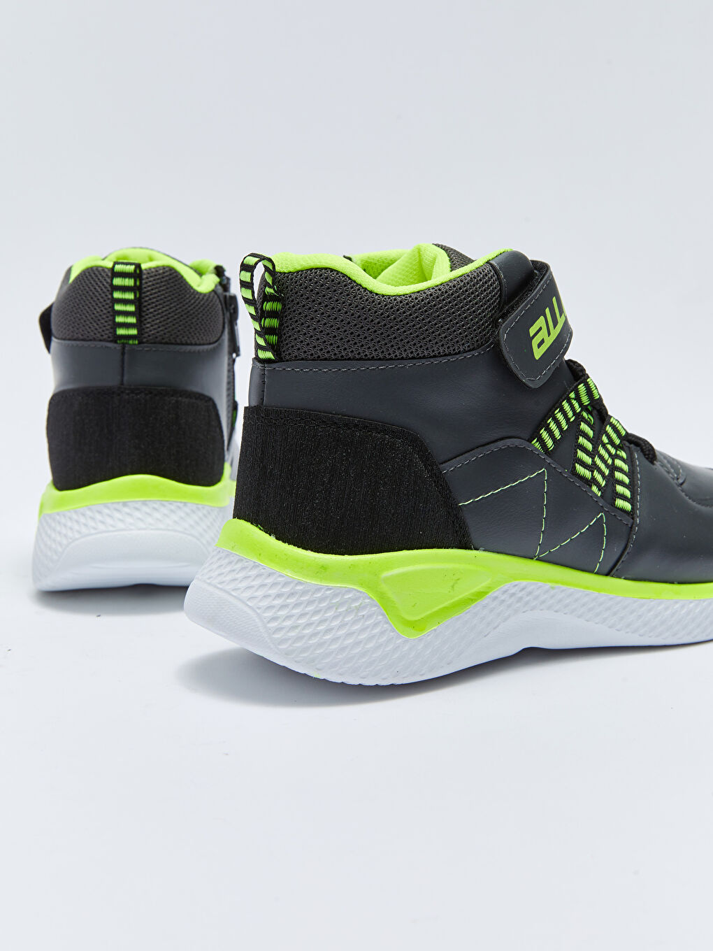 Ботинки для мальчиков с принтом и застежкой-липучкой-4