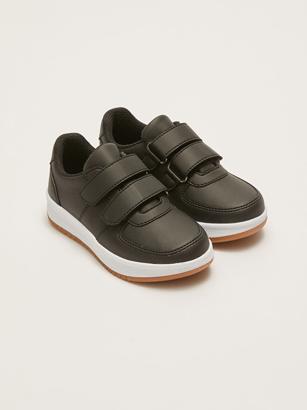 Sneaker für Jungen mit Haken und Schlaufe