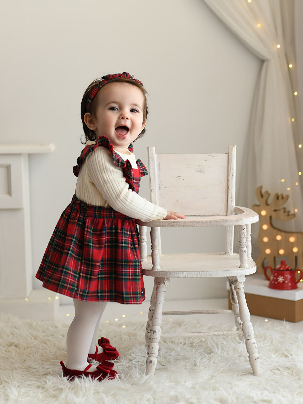 Kırmızı Fiyonk Detaylı Kız Bebek İlk Adım Ayakkabısı