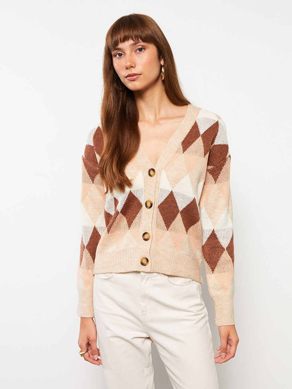 Kahverengi V Yaka Desenli Kadın Triko Hırka-1