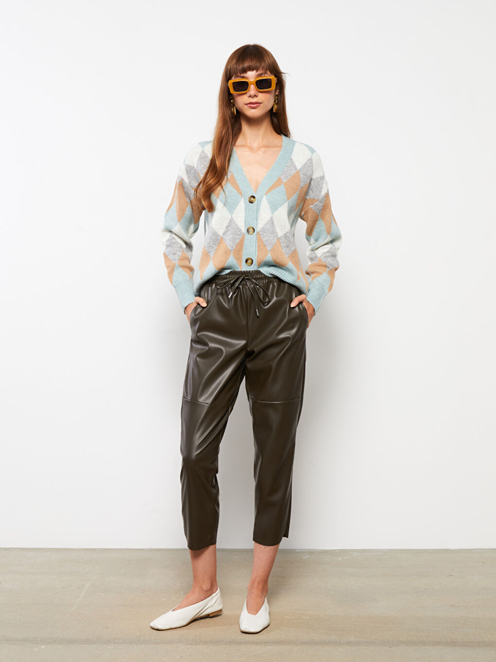 Yeşil V Yaka Desenli Kadın Triko Hırka-1