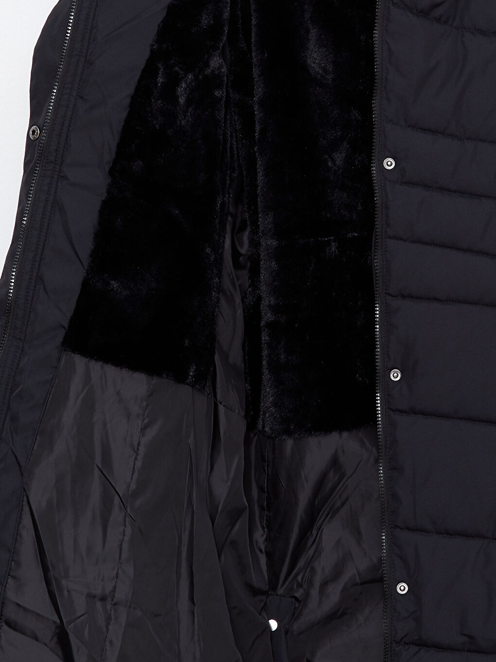 Siyah Kadın Kapüşonlu Düz Şişme Mont-3