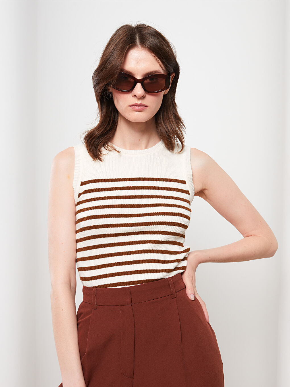 Bej Bisiklet Yaka Çizgili Kadın Triko Kazak
