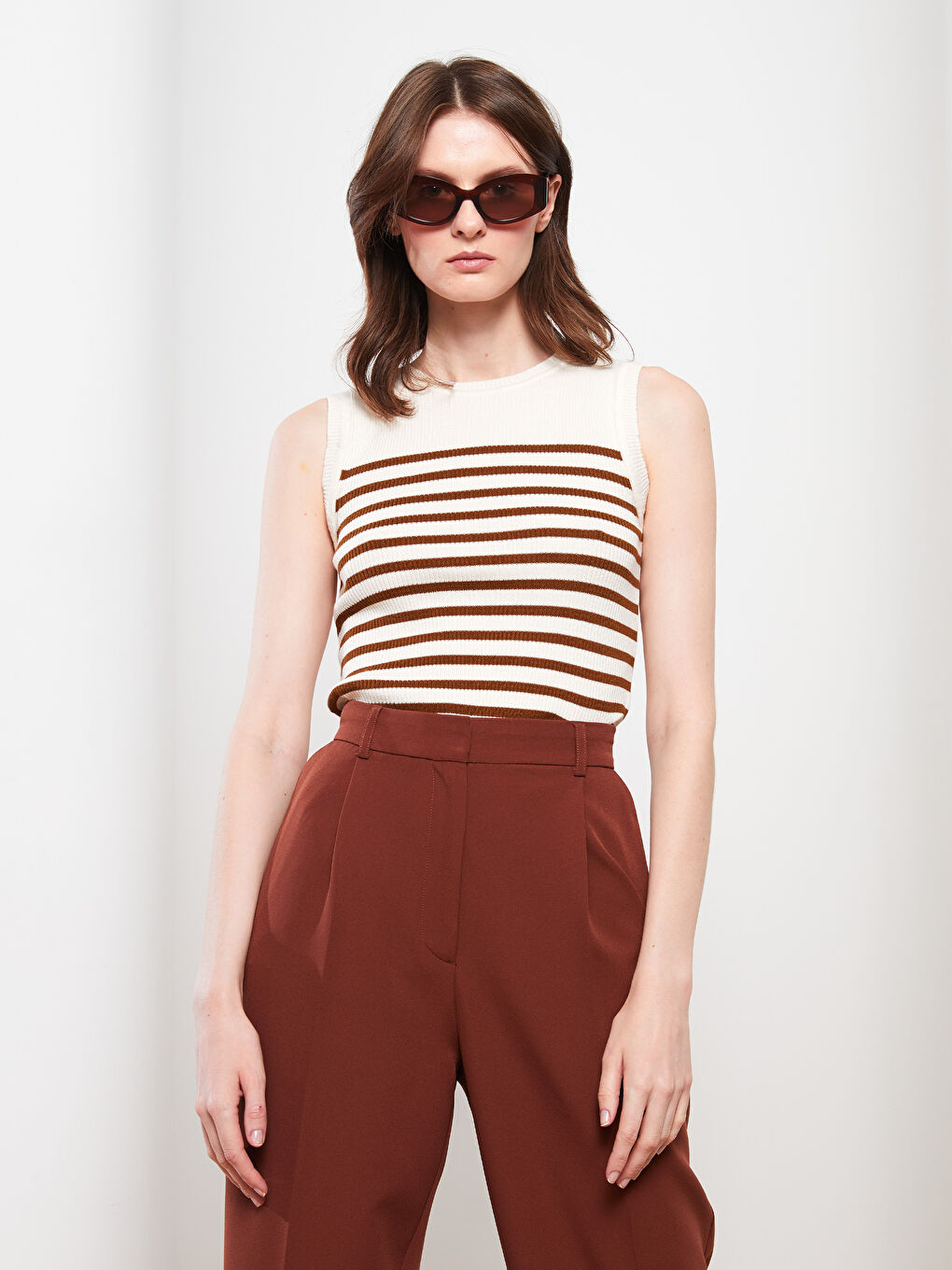 Bej Bisiklet Yaka Çizgili Kadın Triko Kazak-1