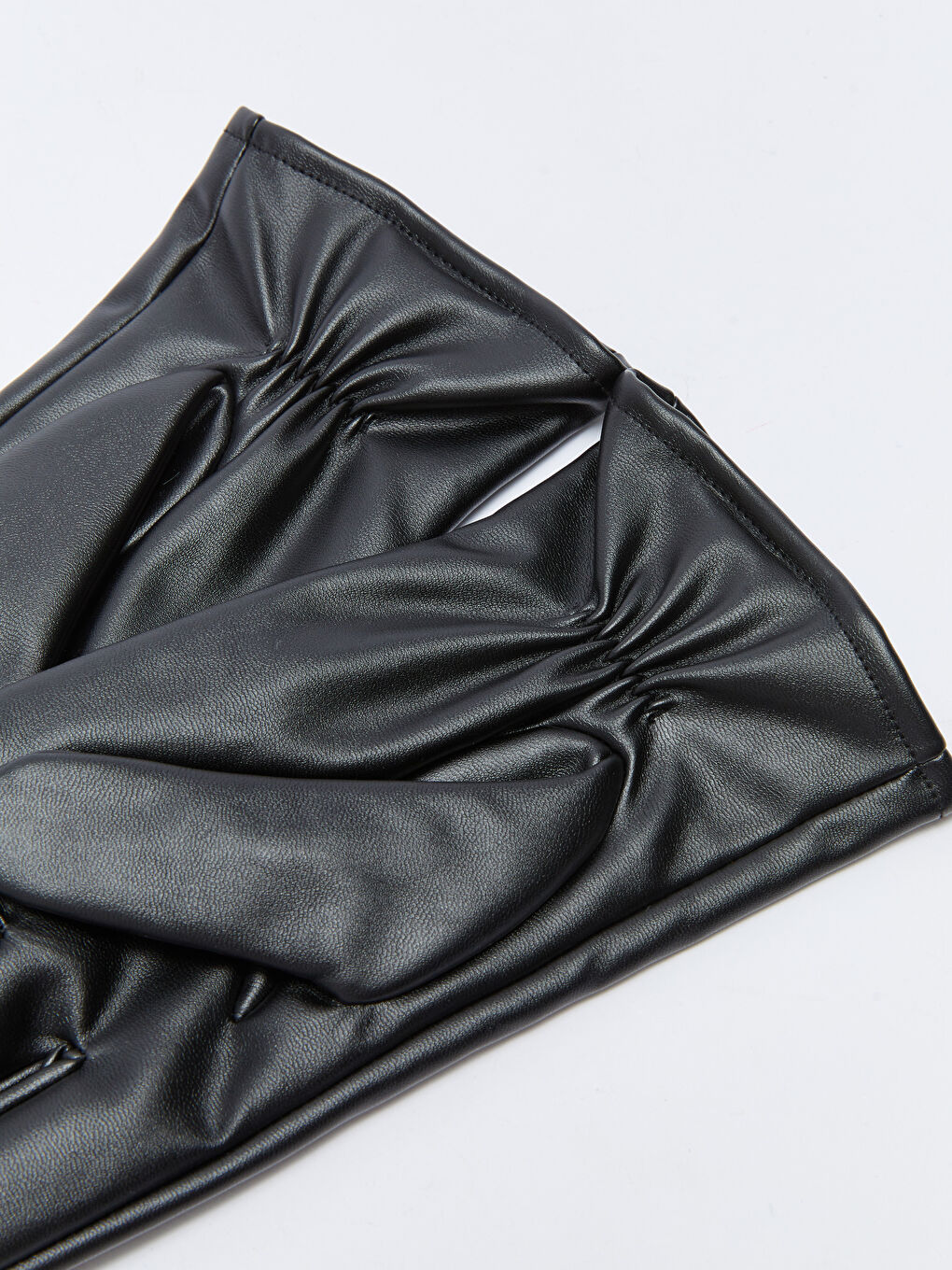 Siyah Deri Görünümlü Erkek Eldiven-5