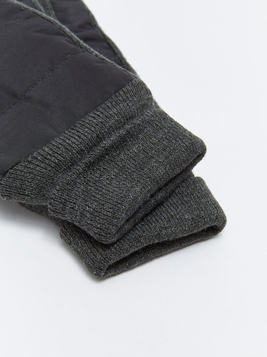 Өрнексіз ерлерге арналған қолғаптар-1