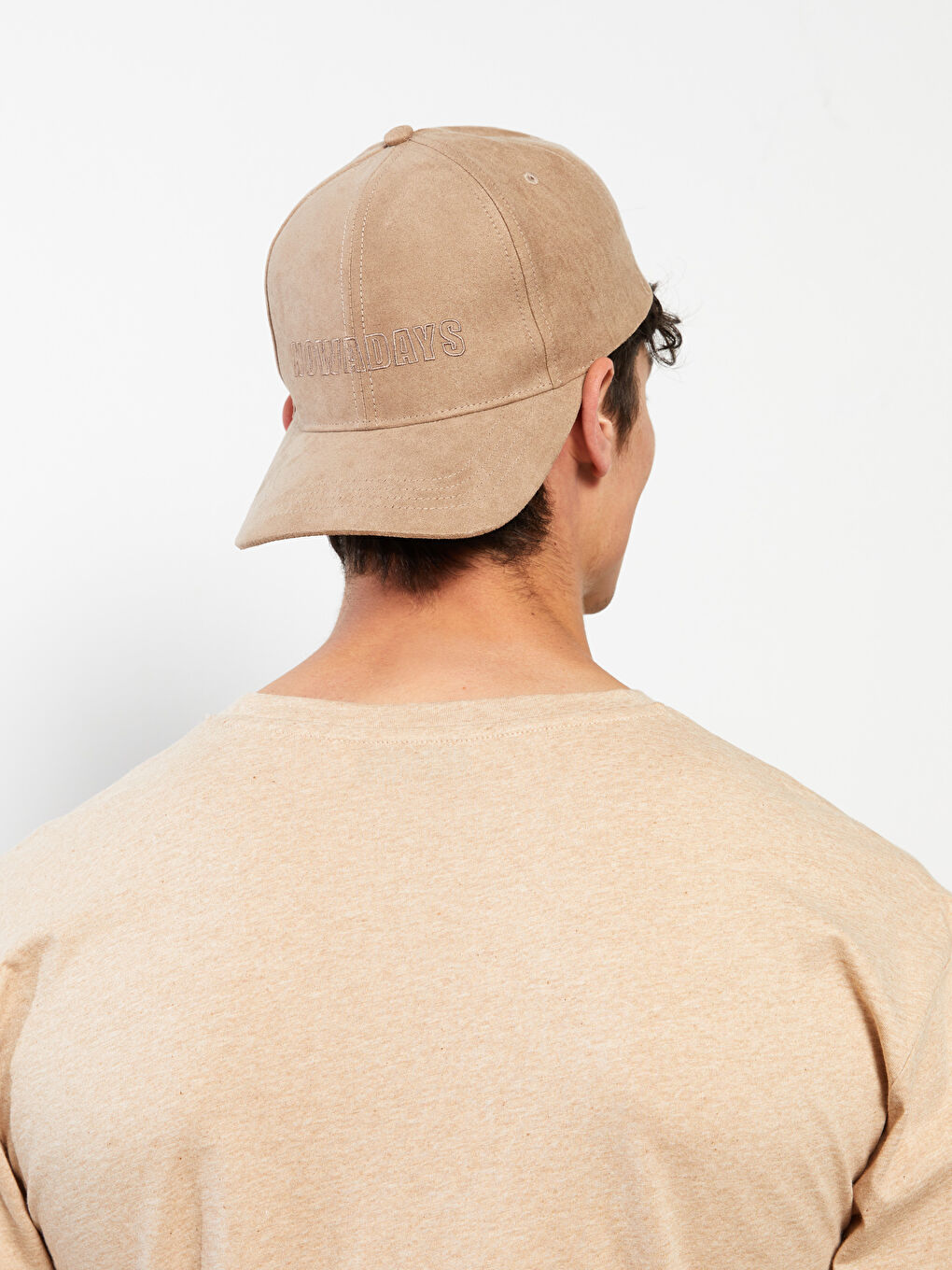 Kahverengi Yazı Nakışlı Erkek Kep Şapka