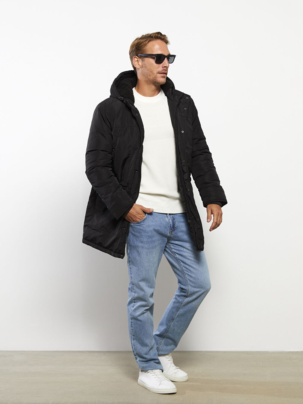 LCWAIKIKI Classic Parka za Muškarce sa Kapuljačom Standardnog Kroja -W29354Z8-CVL