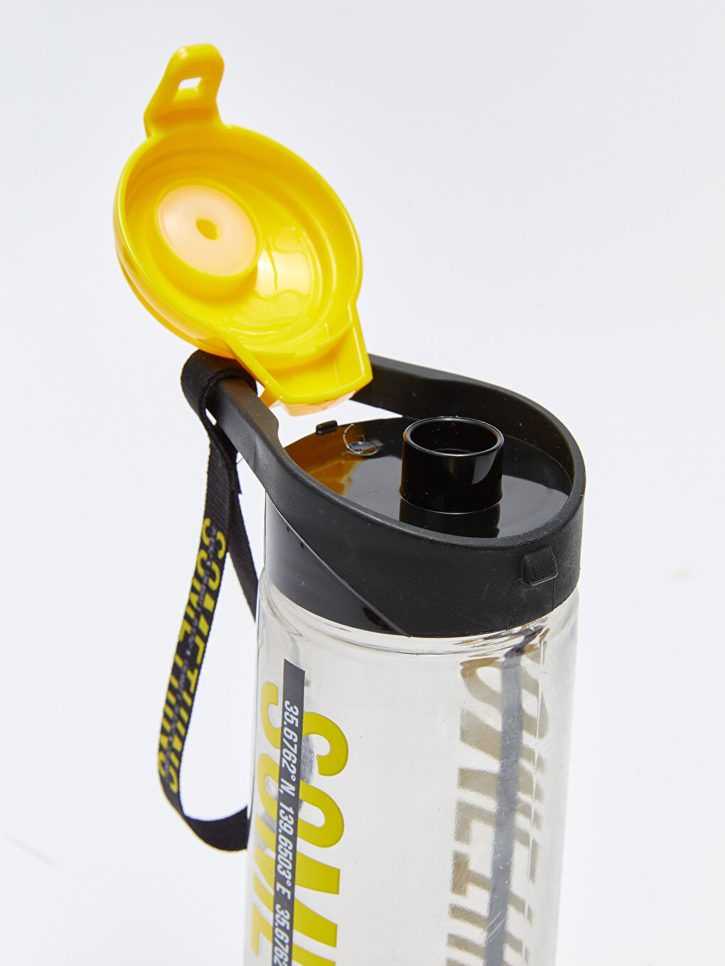 Text Printed Boy Bottle 730 Ml-1
