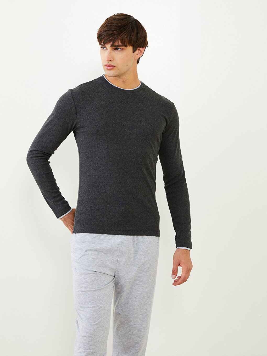 LC Waikiki Crew Neck Long Sleeve Men's Pyjama Top -W29440Z8-L8N