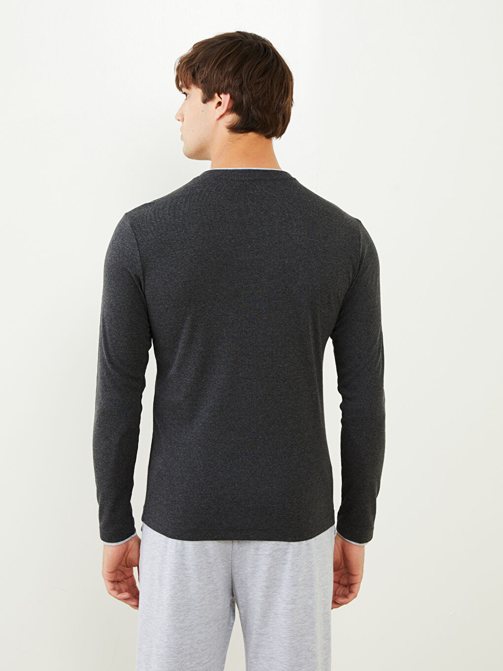 LC Waikiki Crew Neck Long Sleeve Men's Pyjama Top -W29440Z8-L8N