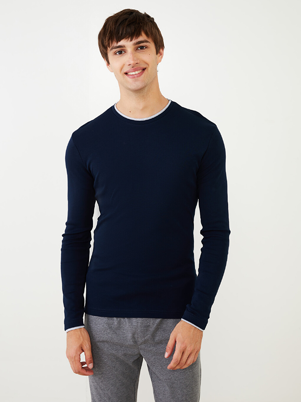 Haut de pyjama à col rond et manches longues pour hommes-3