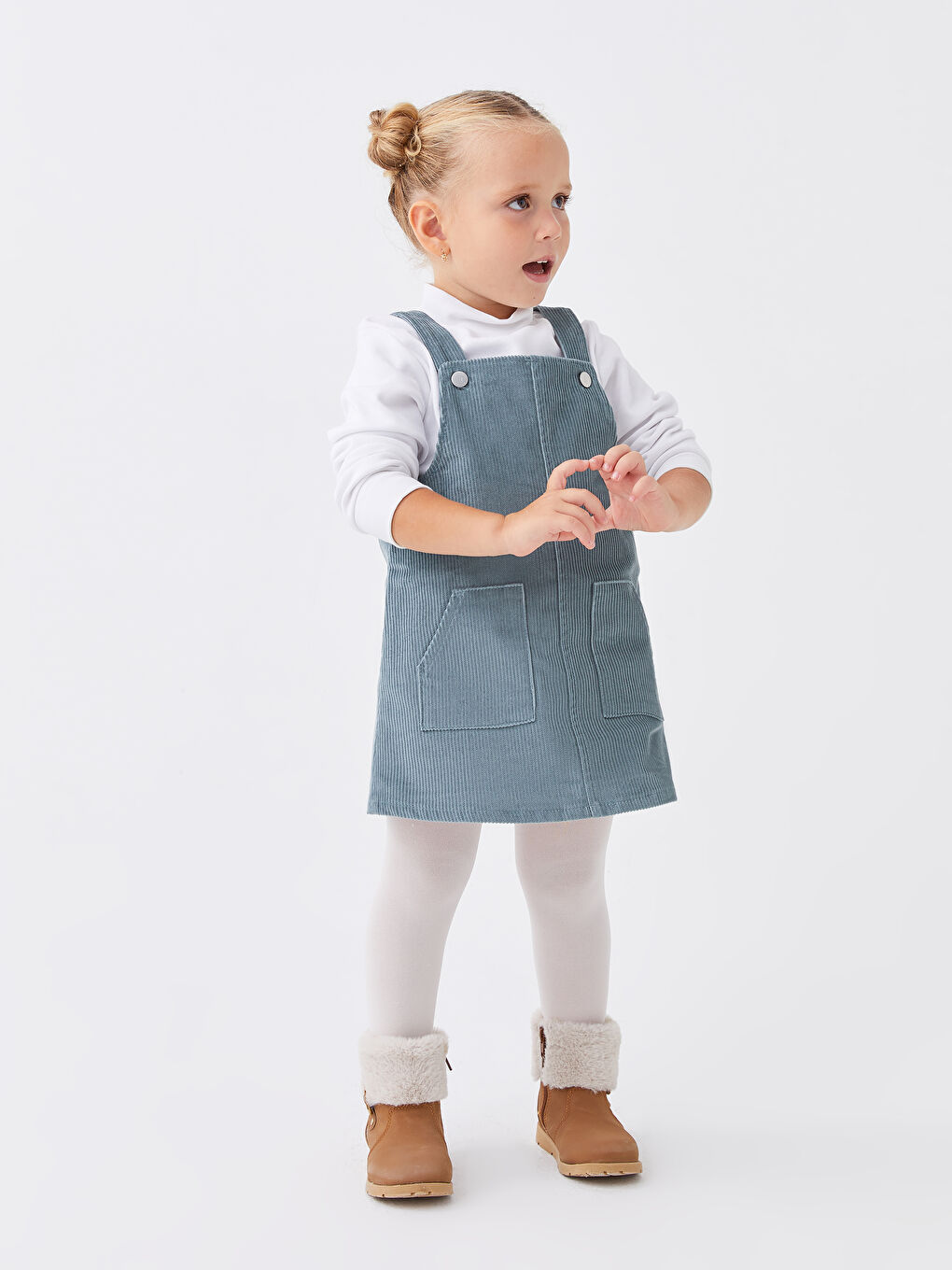 Mavi Kare Yaka Askılı Basic Kız Bebek Salopet ve Külotlu Çorap 2'li Takım