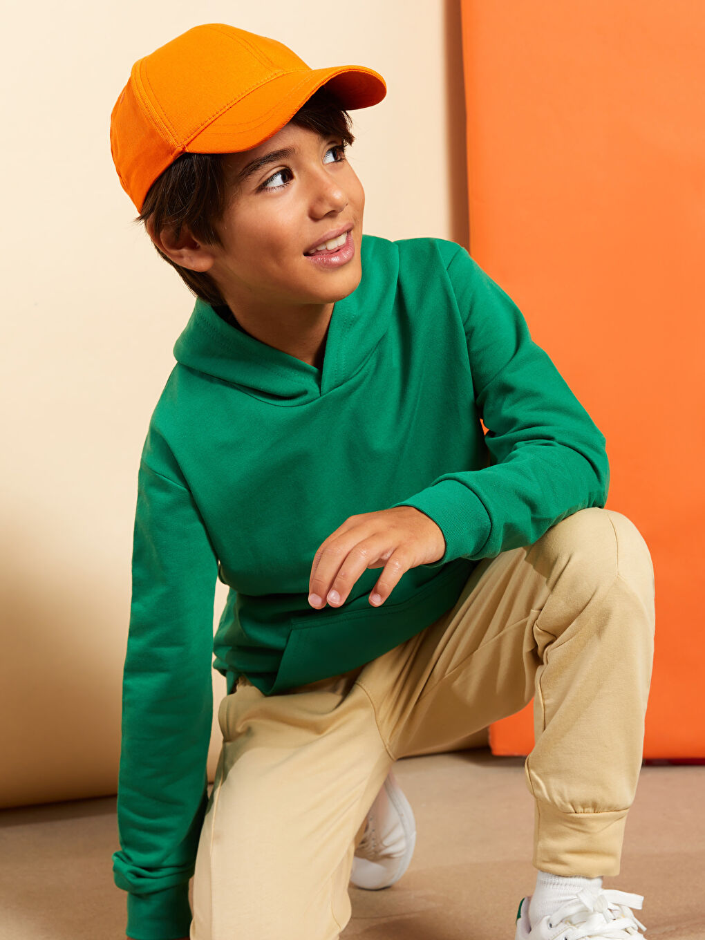 Yeşil Kapüşonlu Basic Uzun Kollu Erkek Çocuk Sweatshirt-1