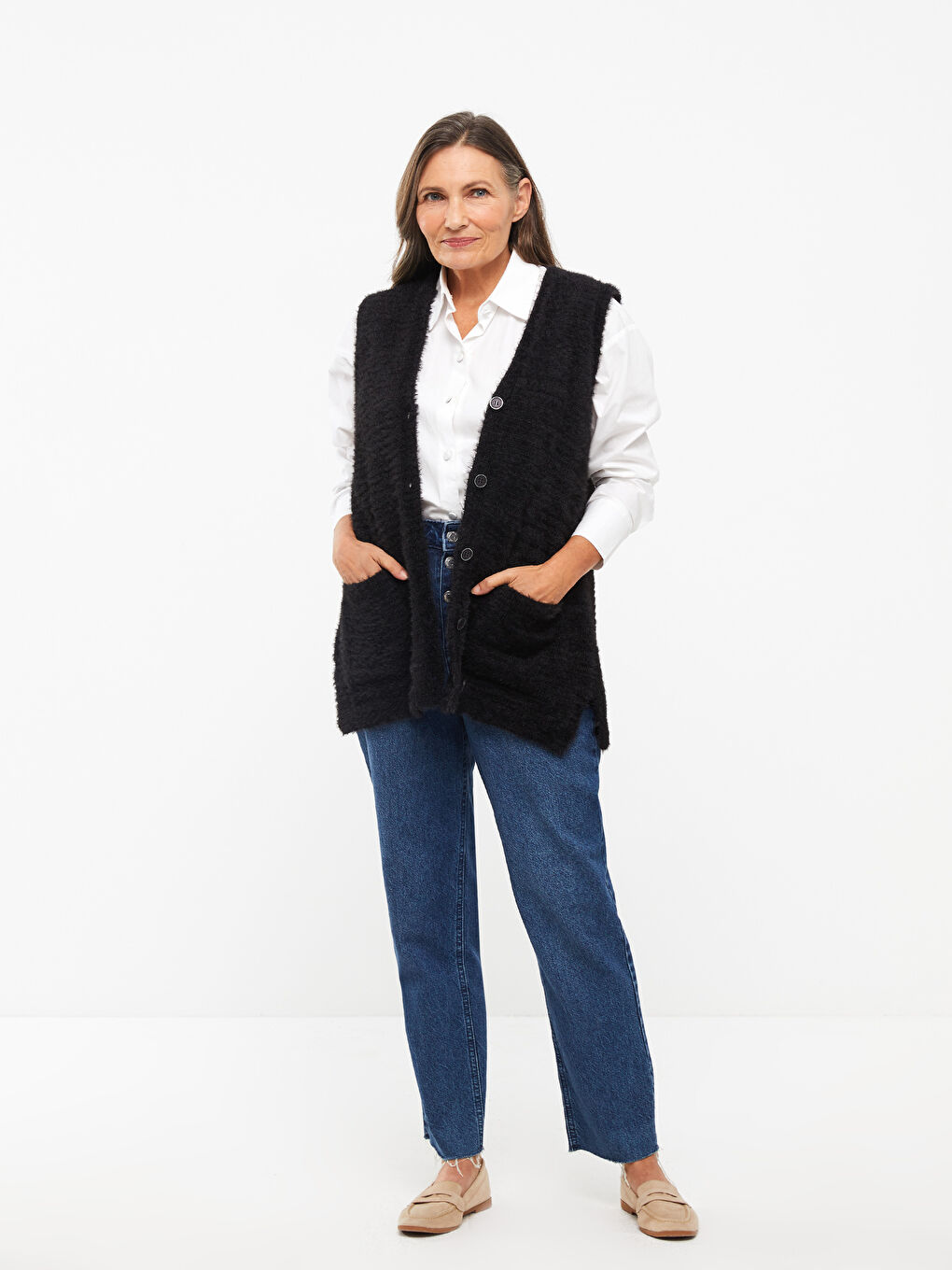 Siyah V Yaka Kadın Triko Yelek