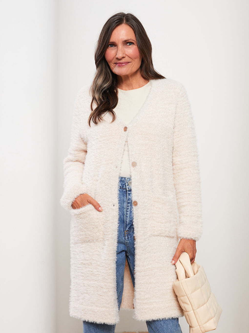 Bej V Yaka Kadın Triko Hırka