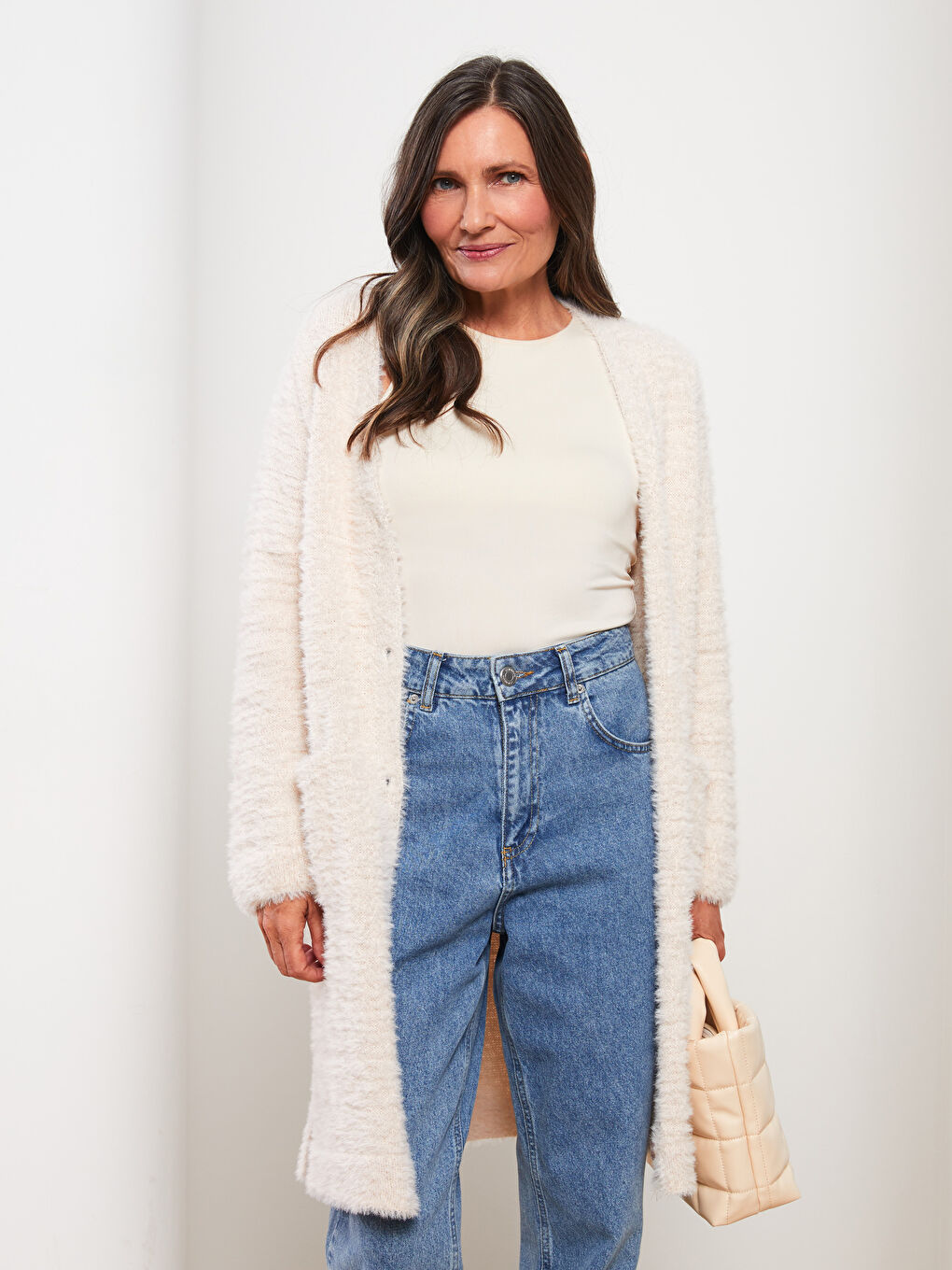 Bej V Yaka Kadın Triko Hırka-1