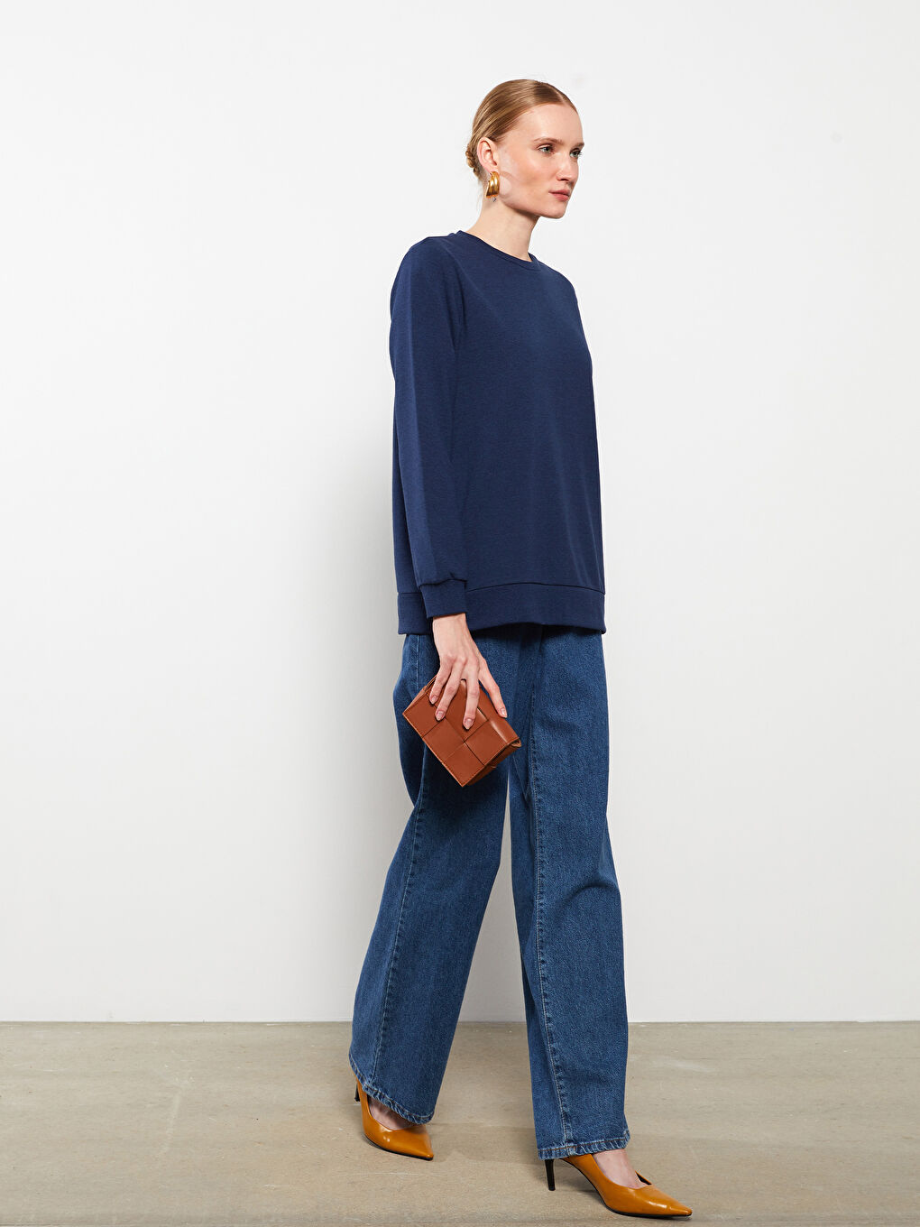 Mavi Bisiklet Yaka Düz Uzun Kollu Kadın Sweatshirt-1