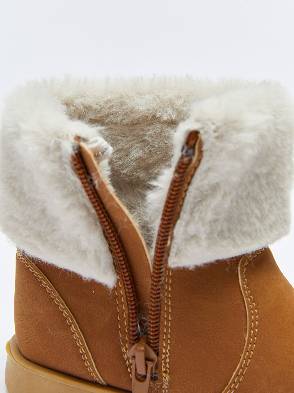 Kahverengi Fermuarlı Kürk Detaylı Kız Bebek Bot-5