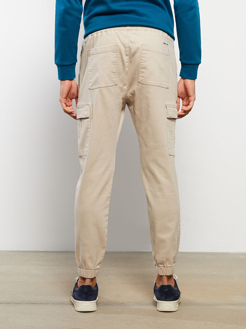 Bej Standart Kalıp Gabardin Erkek Kargo Pantolon-4