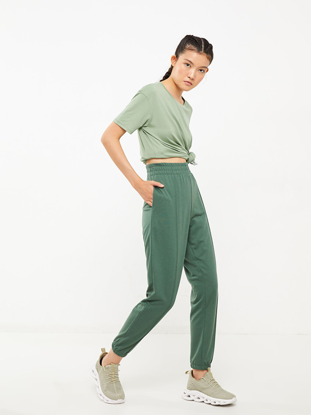 Women's Elasticated Waist Plain Jogger Sweatpants