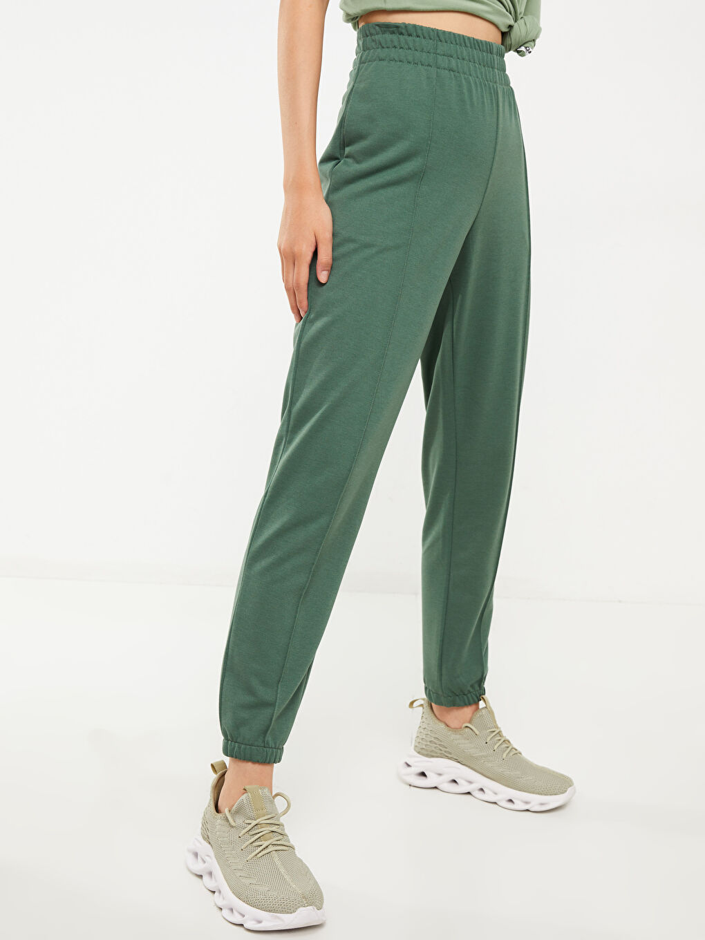 Women's Elasticated Waist Plain Jogger Sweatpants-2