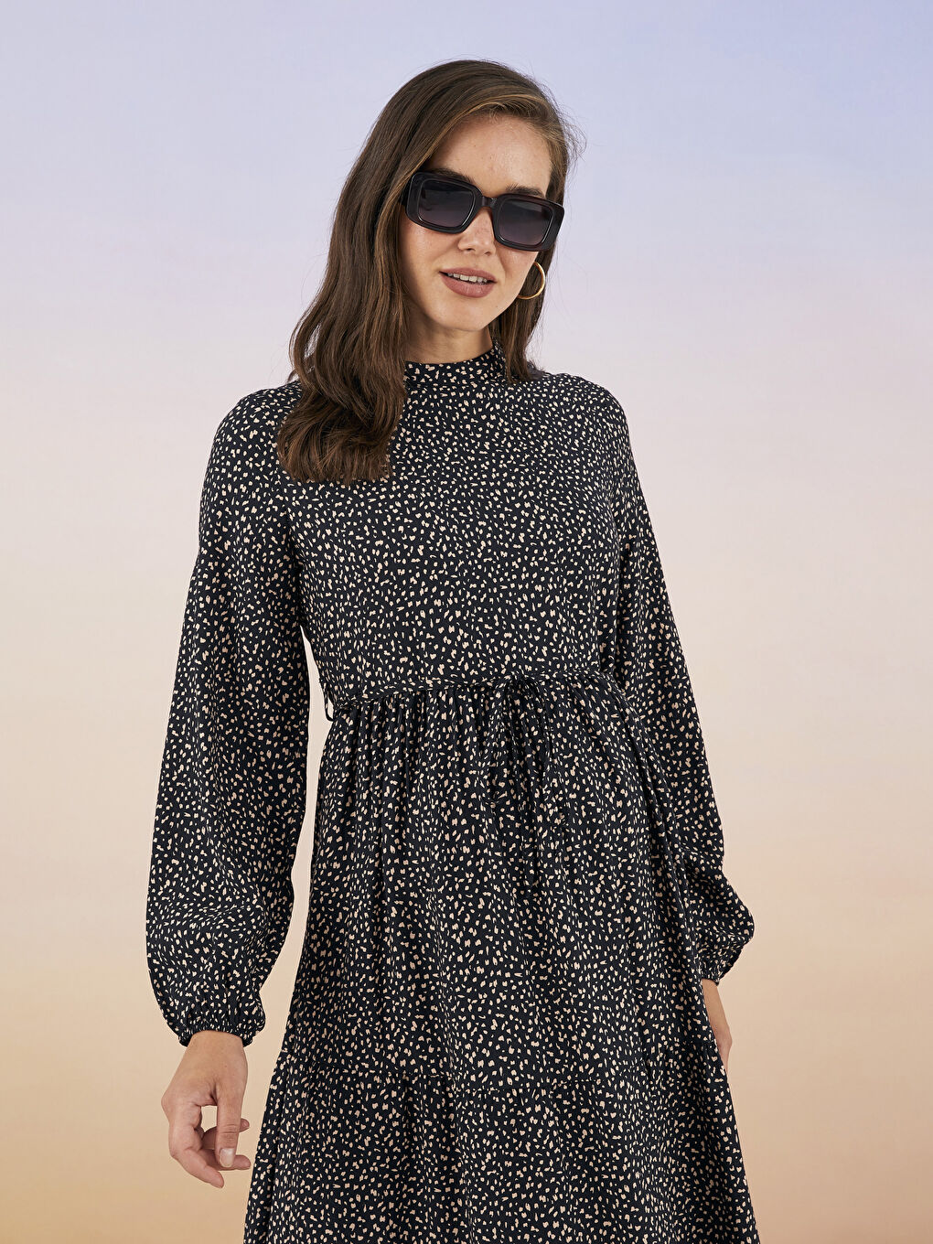 Siyah Dik Yaka Desenli Uzun Kollu Hamile Elbise-1